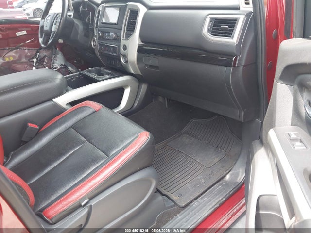 45018215 :رقم المزاد ، 1N6AA1E68JN539360 vin ، 2018 Nissan Titan Sv مزاد بيع
