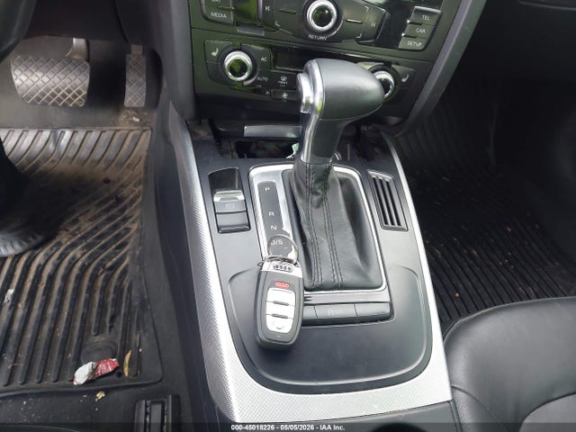 45018226 :رقم المزاد ، WAUCFAFR5DA070842 vin ، 2013 Audi A5 2.0t Premium مزاد بيع