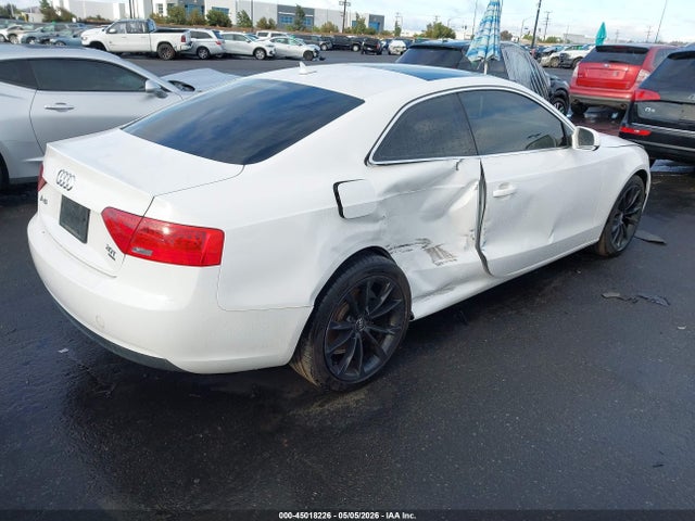 45018226 :رقم المزاد ، WAUCFAFR5DA070842 vin ، 2013 Audi A5 2.0t Premium مزاد بيع
