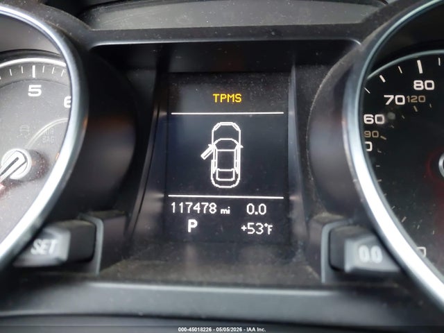 45018226 :رقم المزاد ، WAUCFAFR5DA070842 vin ، 2013 Audi A5 2.0t Premium مزاد بيع