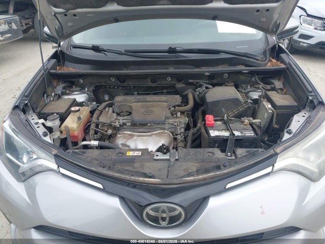 45018240 :رقم المزاد ، JTMWFREV3JJ187456 vin ، 2018 Toyota Rav4 Xle مزاد بيع