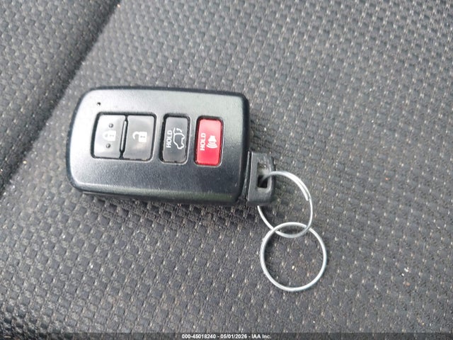 45018240 :رقم المزاد ، JTMWFREV3JJ187456 vin ، 2018 Toyota Rav4 Xle مزاد بيع