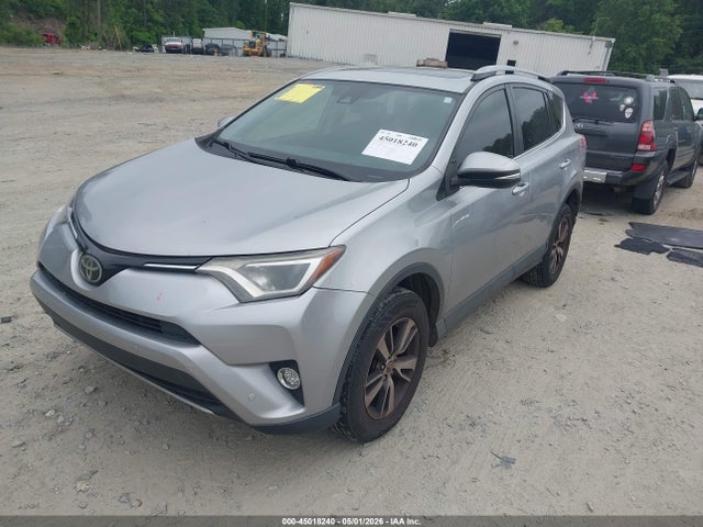 45018240 :رقم المزاد ، JTMWFREV3JJ187456 vin ، 2018 Toyota Rav4 Xle مزاد بيع
