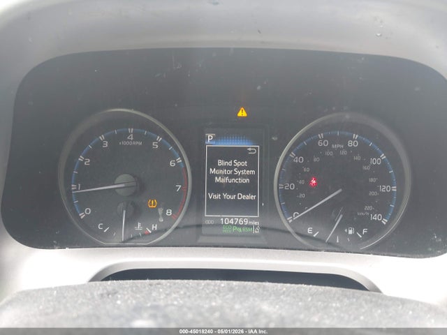45018240 :رقم المزاد ، JTMWFREV3JJ187456 vin ، 2018 Toyota Rav4 Xle مزاد بيع