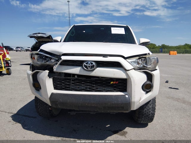 Toyota 4runner Sr5 Premium 2016 JTEBU5JR4G5378838 Image 12