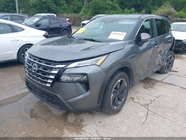 5N1BT3BAXSC789018 Nissan Rogue Sv Fwd
