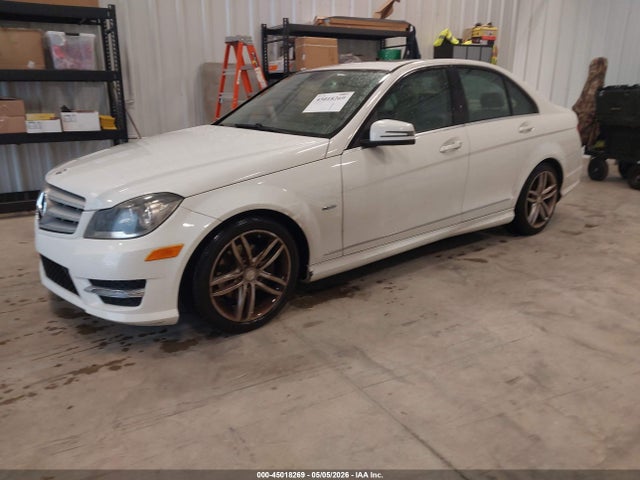 Продаж на аукціоні авто 2012 Mercedes-benz C 250 Sport, vin: WDDGF4HB3CA611977, номер лоту: 45018269
