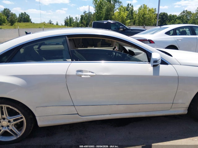 Aukcja sprzedaży 2011 Mercedes-benz E 550, vin: WDDKJ7CB8BF070489, numer aukcji: 45018303