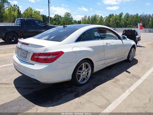 Aukcja sprzedaży 2011 Mercedes-benz E 550, vin: WDDKJ7CB8BF070489, numer aukcji: 45018303