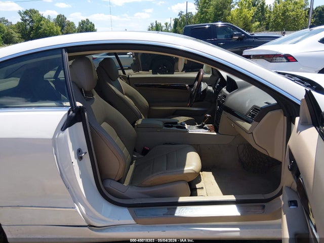 Aukcja sprzedaży 2011 Mercedes-benz E 550, vin: WDDKJ7CB8BF070489, numer aukcji: 45018303