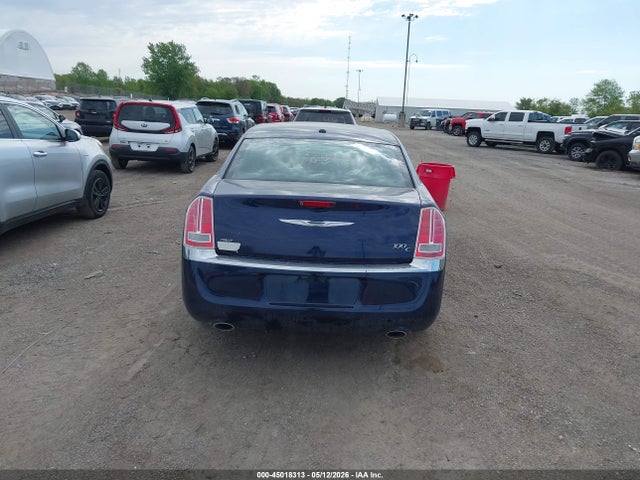 Chrysler 300c Awd 2014 2C3CCAKG4EH201766 Image 16