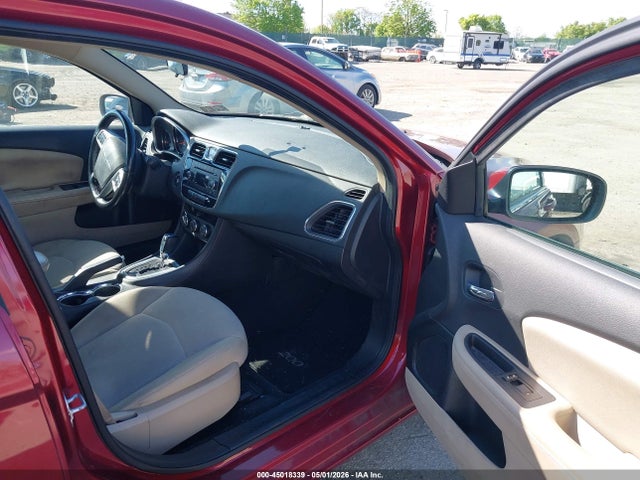 2011 Chrysler 200 Touring მანქანა იყიდება აუქციონზე, vin: 1C3BC1FG9BN527281, აუქციონის ნომერი: 45018339