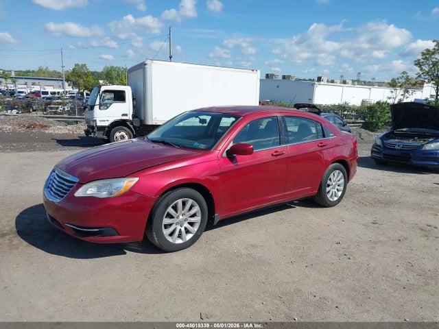 2011 Chrysler 200 Touring მანქანა იყიდება აუქციონზე, vin: 1C3BC1FG9BN527281, აუქციონის ნომერი: 45018339