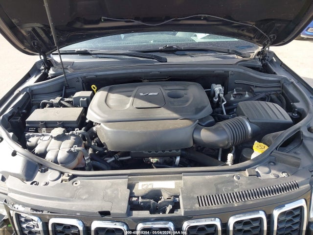 1C4RJFBG2JC379391 Jeep Grand Cherokee Limited 4x4