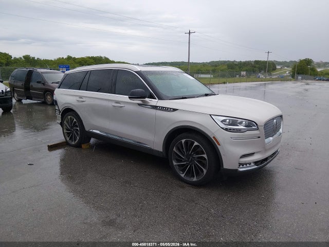 2020 5LM5J7XC2LGL26978 main image