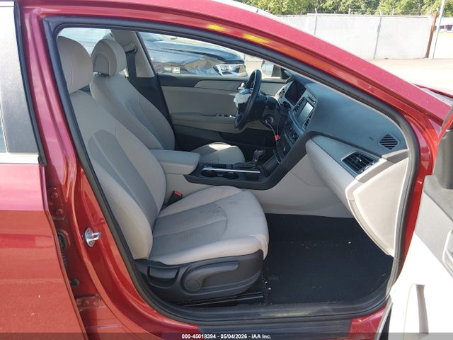 Продажа на аукционе авто 2017 Hyundai Sonata Se, vin: 5NPE24AF3HH506043, номер лота: 45018394