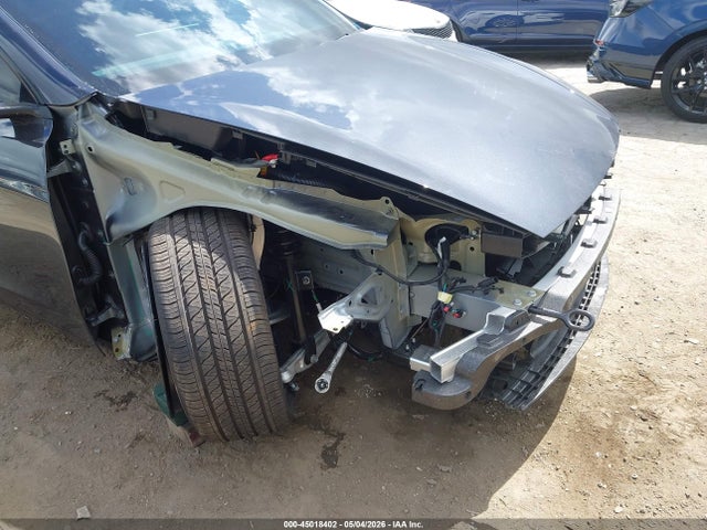 Tesla Model Y 2026 7SAYGDED5TF568352 Image 6