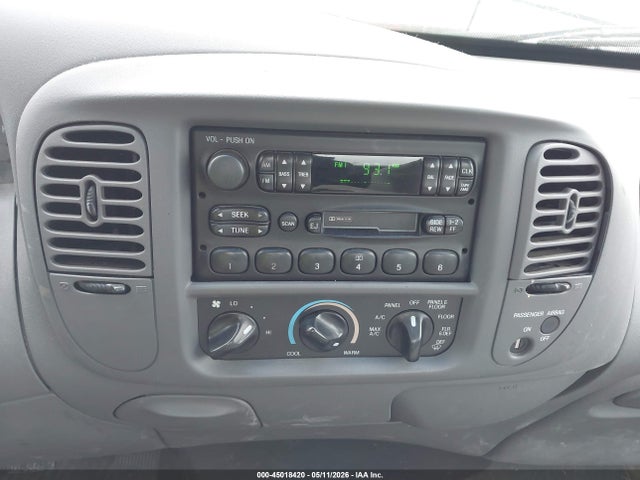 Продажа на аукционе авто 2000 Ford F-150 Work Series/xl/xlt, vin: 2FTZF1726YCA59206, номер лота: 45018420