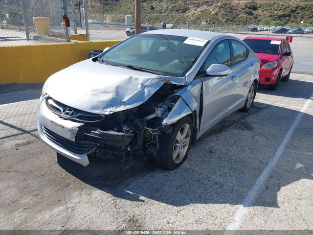 Продажа на аукционе авто 2013 Hyundai Elantra Gls/limited, vin: KMHDH4AE3DU594962, номер лота: 45018426