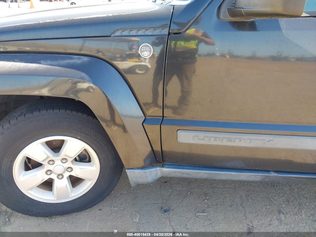 45018428 :رقم المزاد ، 1J4PN2GK4AW145215 vin ، 2010 Jeep Liberty Sport مزاد بيع
