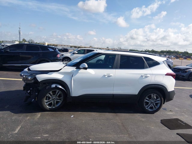 Продаж на аукціоні авто 2021 Kia Seltos S, vin: KNDEU2AA0M7066865, номер лоту: 45018449