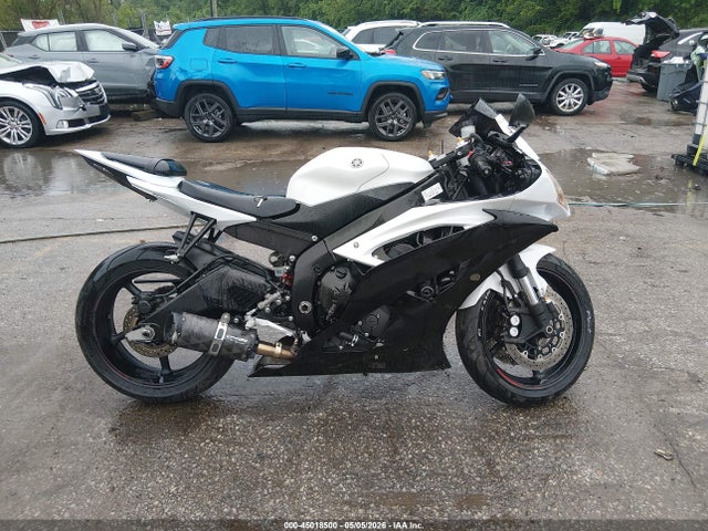 45018500 :رقم المزاد ، JYARJ16E9CA027642 vin ، 2012 Yamaha Yzfr6 مزاد بيع