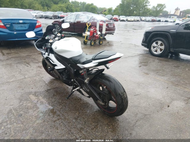 45018500 :رقم المزاد ، JYARJ16E9CA027642 vin ، 2012 Yamaha Yzfr6 مزاد بيع