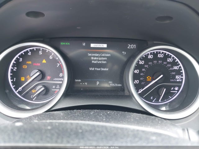 45018521 :رقم المزاد ، 4T1F11AK5MU460956 vin ، 2021 Toyota Camry Xle مزاد بيع