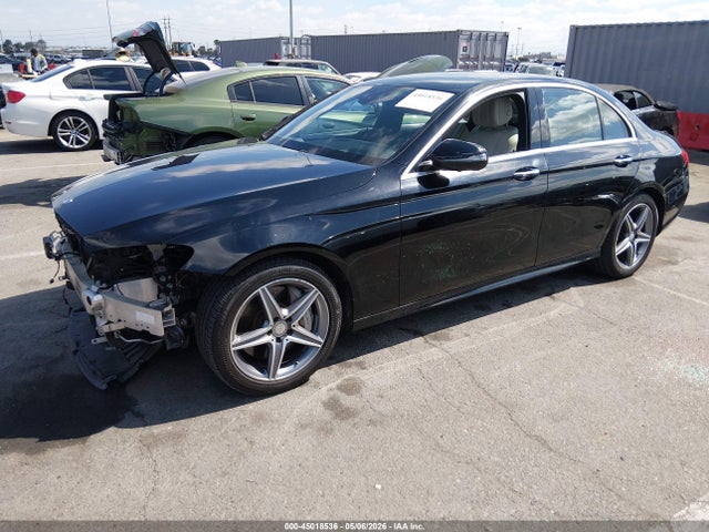 45018536 :رقم المزاد ، WDDZF4JB3HA217972 vin ، 2017 Mercedes-benz E 300 مزاد بيع