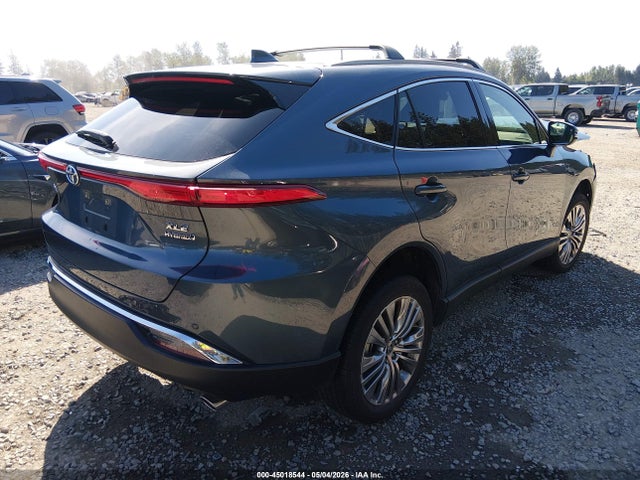 JTEAAAAH5NJ114701 Toyota Venza Xle
