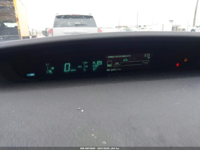 Toyota Prius Two 2015 JTDKN3DU3F0450632 Image 7