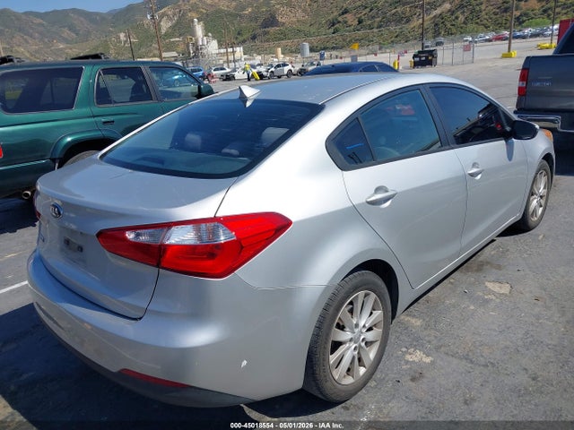 Продажа на аукционе авто 2014 Kia Forte Lx, vin: KNAFX4A66E5220850, номер лота: 45018554