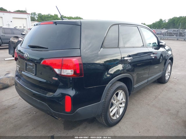 45018567 :رقم المزاد ، 5XYKT3A61FG622629 vin ، 2015 Kia Sorento Lx مزاد بيع