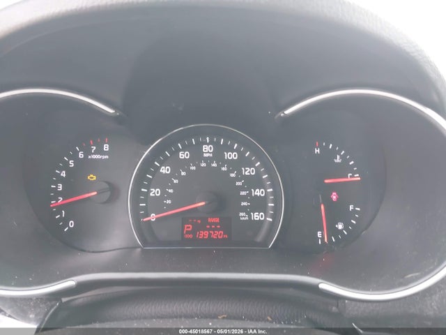 45018567 :رقم المزاد ، 5XYKT3A61FG622629 vin ، 2015 Kia Sorento Lx مزاد بيع
