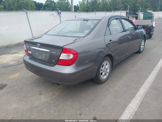 45018573 :رقم المزاد ، 4T1BF32K64U584860 vin ، 2004 Toyota Camry Le V6 مزاد بيع