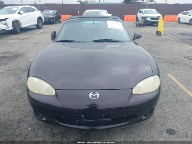 Auction sale of the 2004 Mazda Mx-5 Miata Cloth, vin: JM1NB353240403469, lot number: 45018589