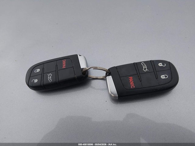 Продажа на аукционе авто 2015 Dodge Challenger Sxt, vin: 2C3CDZAG7FH737206, номер лота: 45018596