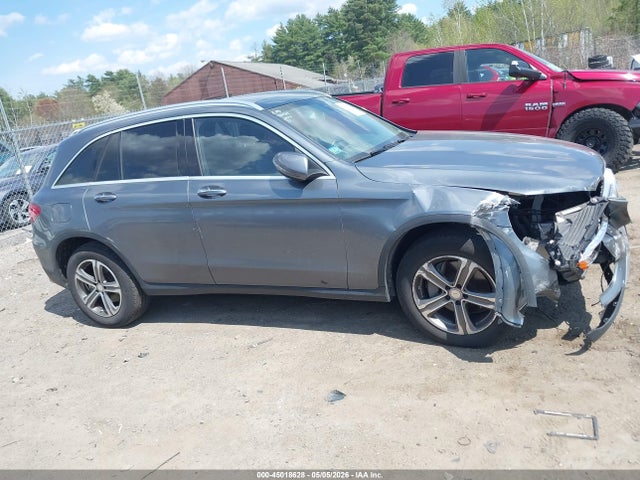 WDC0G4KB7GF011743 Mercedes-Benz Glc 300 4matic