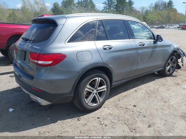 WDC0G4KB7GF011743 Mercedes-Benz Glc 300 4matic