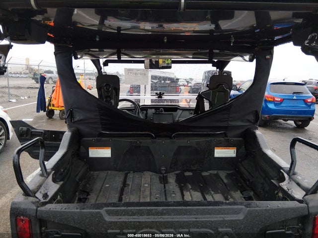 Honda Sxs1000 M5 2018 1HFVE0406J4200530 Image 15
