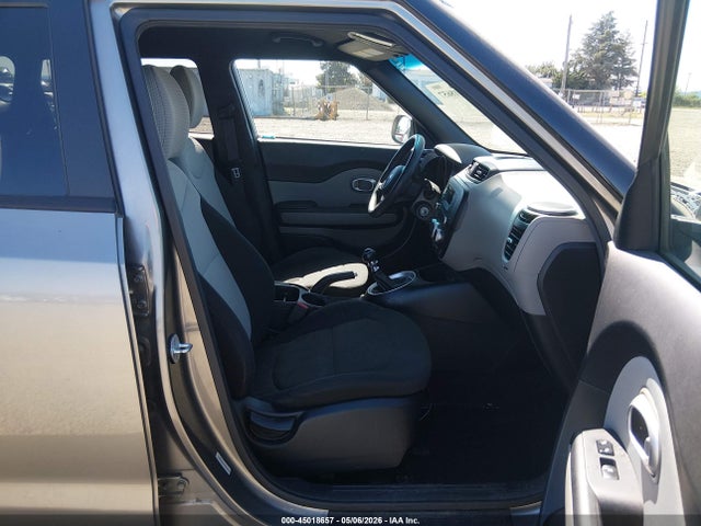 45018657 :رقم المزاد ، KNDJN2A27E7095284 vin ، 2014 Kia Soul مزاد بيع