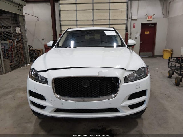SADCJ2FX7KA397802 Jaguar F-pace 25t Premium