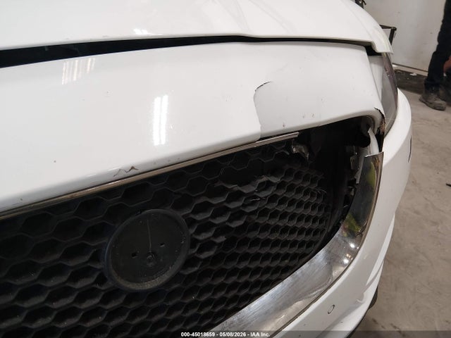 SADCJ2FX7KA397802 Jaguar F-pace 25t Premium