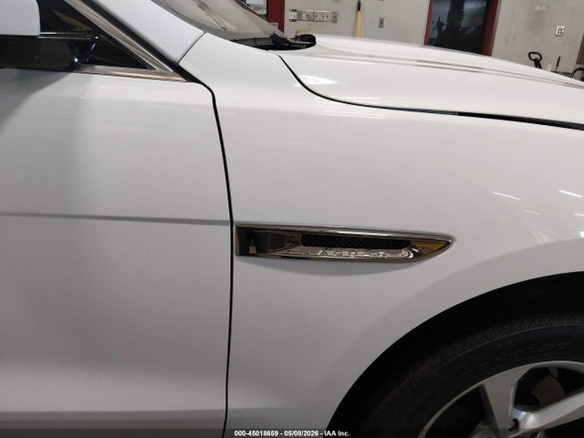 SADCJ2FX7KA397802 Jaguar F-pace 25t Premium