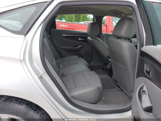 45018670 :رقم المزاد ، 2G1105SA0H9185202 vin ، 2017 Chevrolet Impala 1lt مزاد بيع