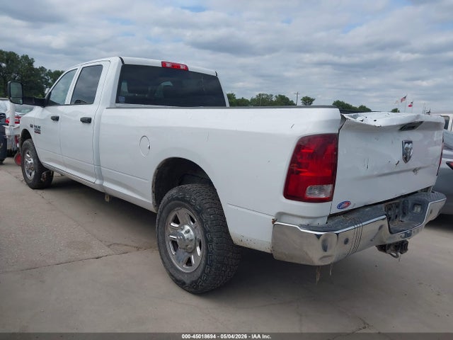 45018694 :رقم المزاد ، 3C6UR4HJ8JG247718 vin ، 2018 Ram 2500 Tradesman  4x2 8' Box مزاد بيع