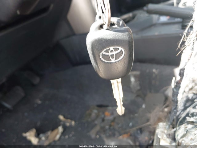 Aukcja sprzedaży 2017 Toyota Rav4 Le, vin: JTMZFREVXHJ107108, numer aukcji: 45018702