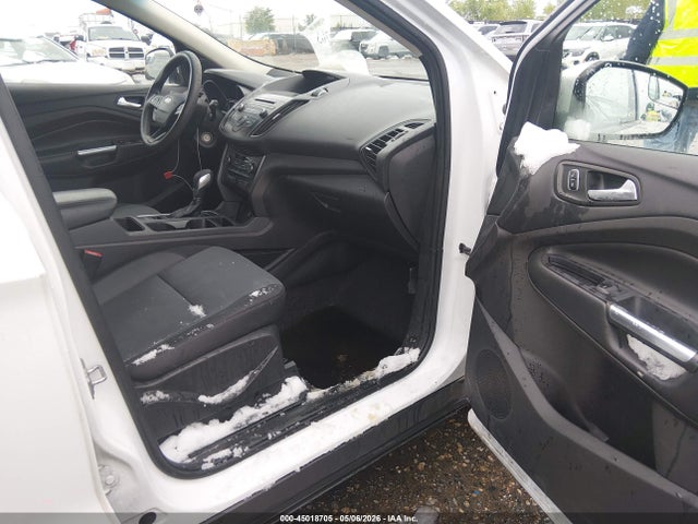 45018705 :رقم المزاد ، 1FMCU9GD4JUA74171 vin ، 2018 Ford Escape Se مزاد بيع