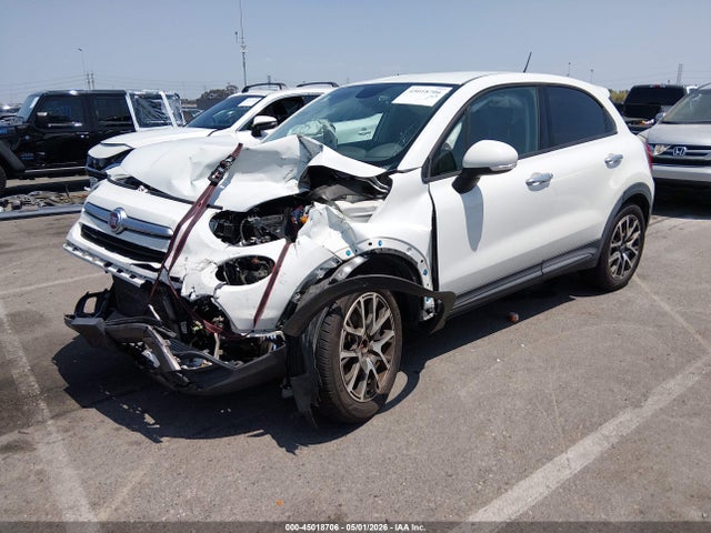 ZFBCFYET7GP339579 Fiat 500x Trekking Plus