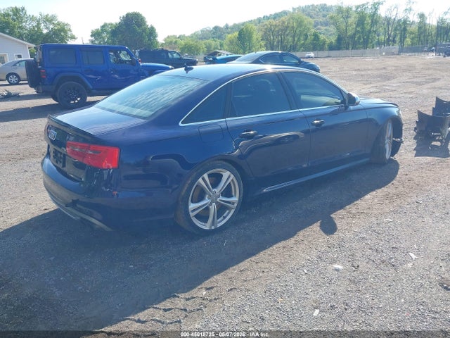 45018725 :رقم المزاد ، WAUJ2AFC2DN091056 vin ، 2013 Audi S6 4.0t Prestige مزاد بيع